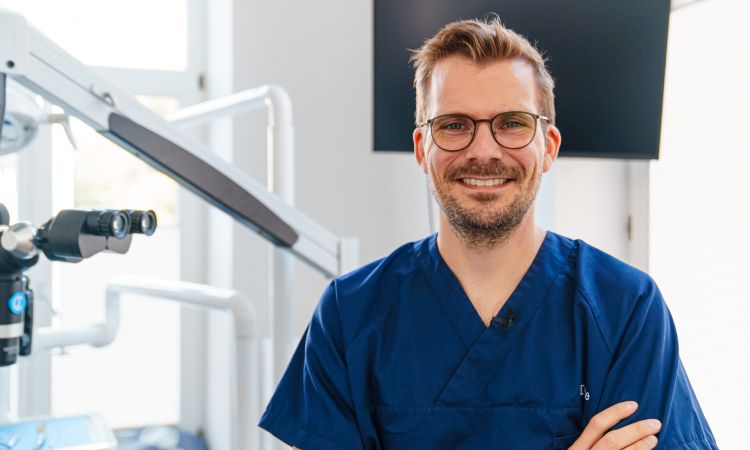 Zahnarzt Dr. Philipp Eble