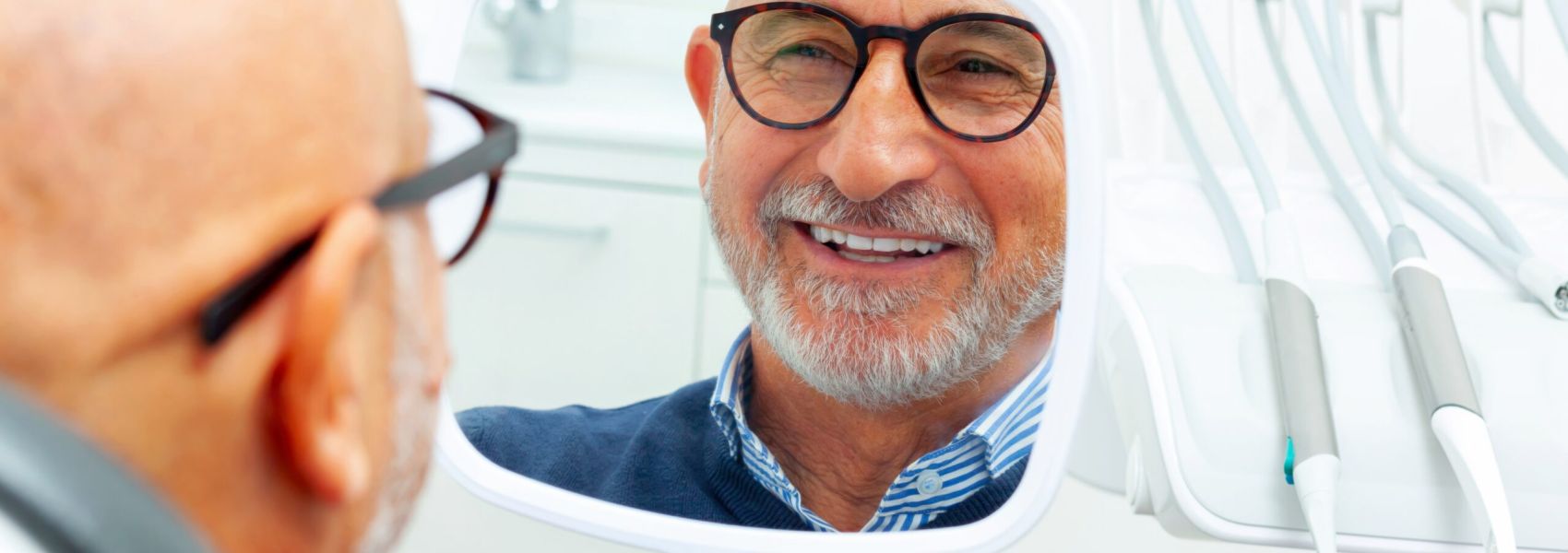 Zahnimplantat in Aachen – Praxis am Lousberg – Zahnarzt Aachen