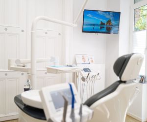 Behandlungsraum in der Zahnarztpraxis Aachen am Lousberg